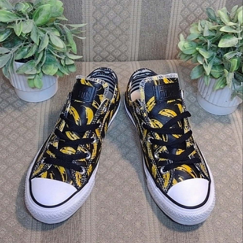 Limited Edition Converse X Andy Warhol Leather Banana Print Low Ox Sneakers